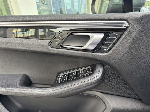 2018 Porsche Macan Sport Edition