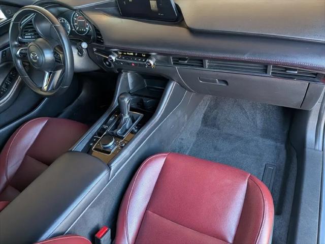 2026 Mazda Mazda3 2.5 S Carbon Edition