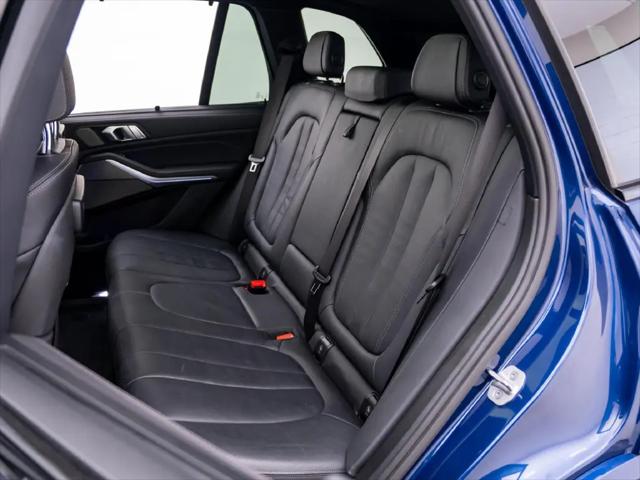 2021 BMW X5 M50i