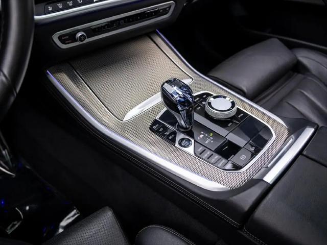 2021 BMW X5 M50i