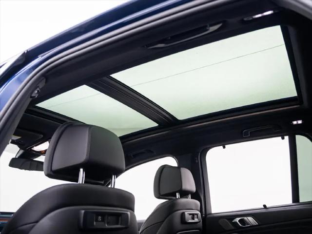 2021 BMW X5 M50i