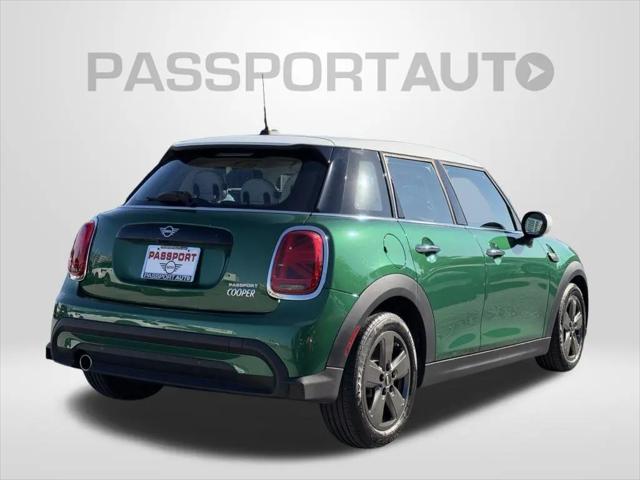 2022 MINI Hardtop Cooper