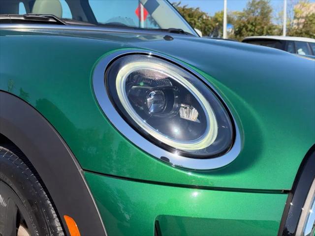 2022 MINI Hardtop Cooper