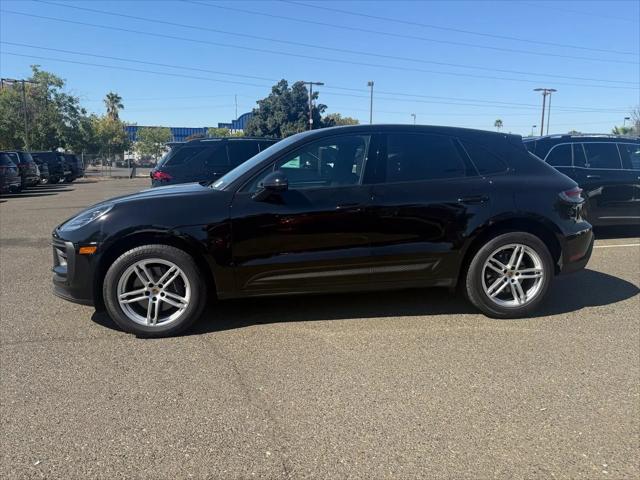 2023 Porsche Macan Macan