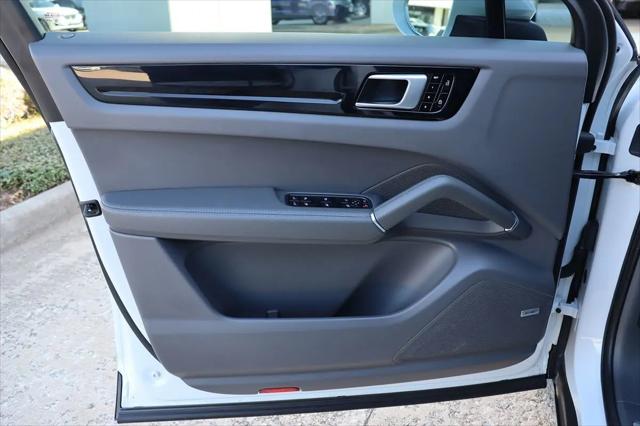 2021 Porsche Cayenne Cayenne