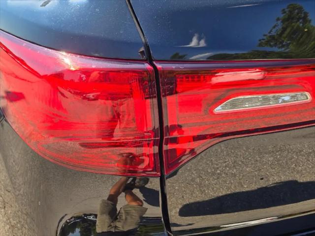 2017 Acura MDX w/Technology Package