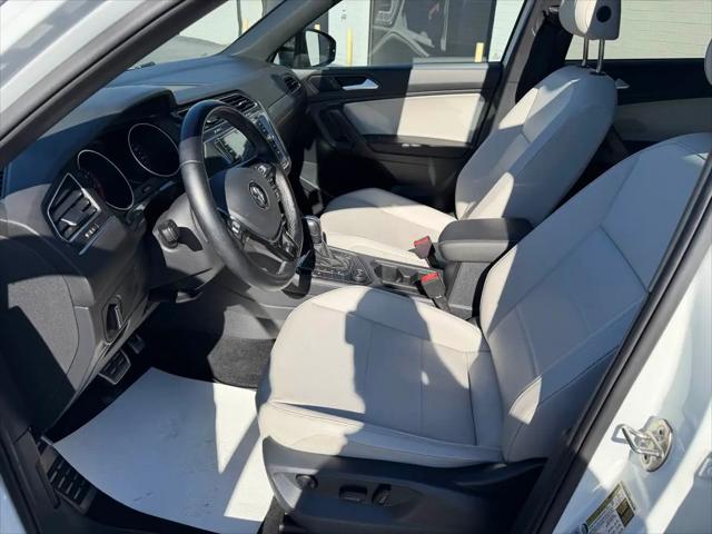 2021 Volkswagen Tiguan 2.0T SE R-Line Black