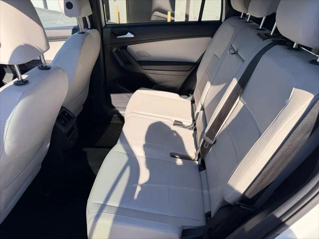 2021 Volkswagen Tiguan 2.0T SE R-Line Black