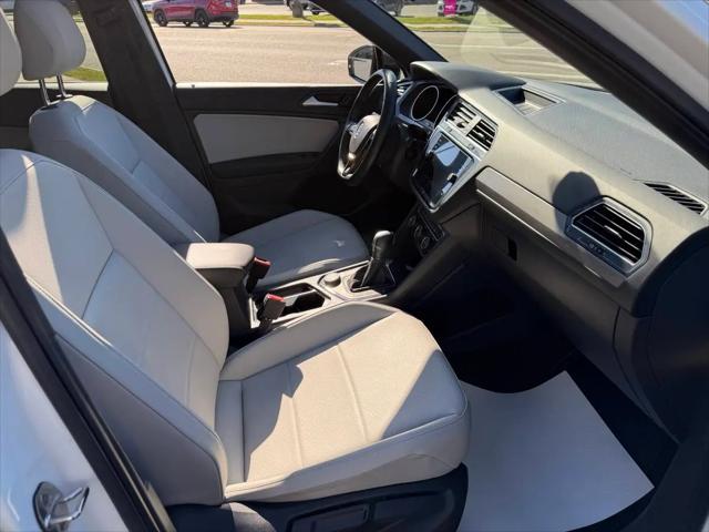2021 Volkswagen Tiguan 2.0T SE R-Line Black