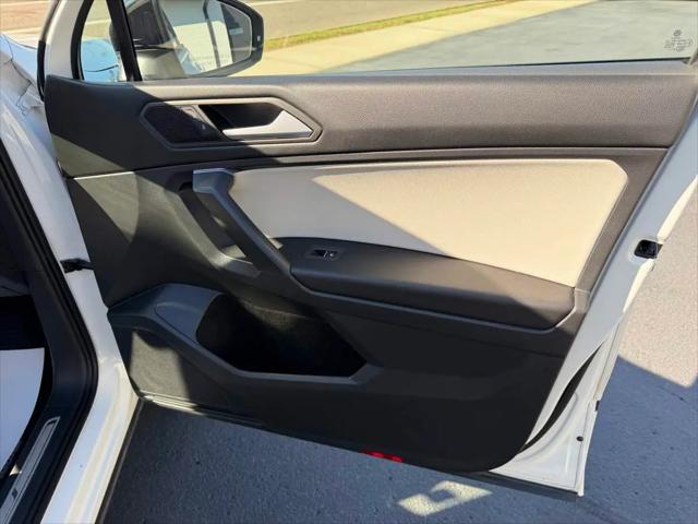 2021 Volkswagen Tiguan 2.0T SE R-Line Black