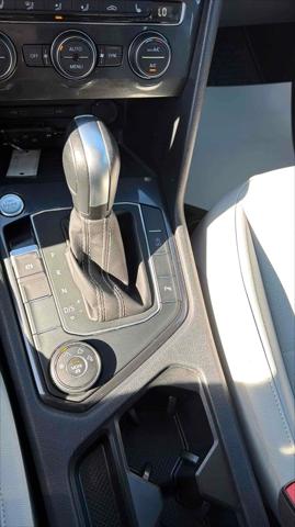 2021 Volkswagen Tiguan 2.0T SE R-Line Black
