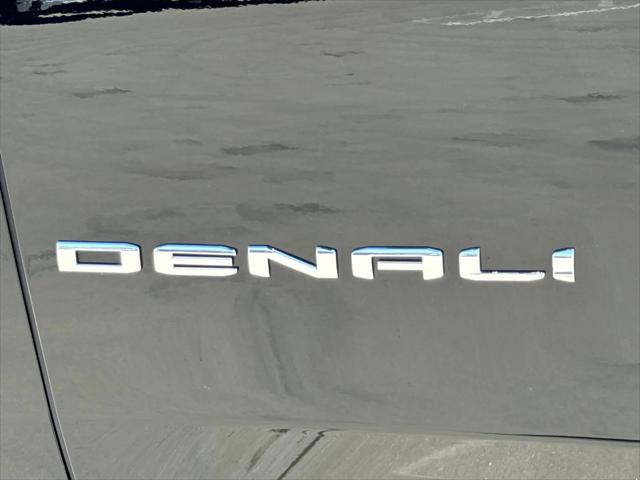 2026 GMC Yukon XL 4WD Denali