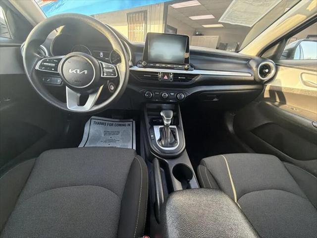 2023 Kia Forte LXS