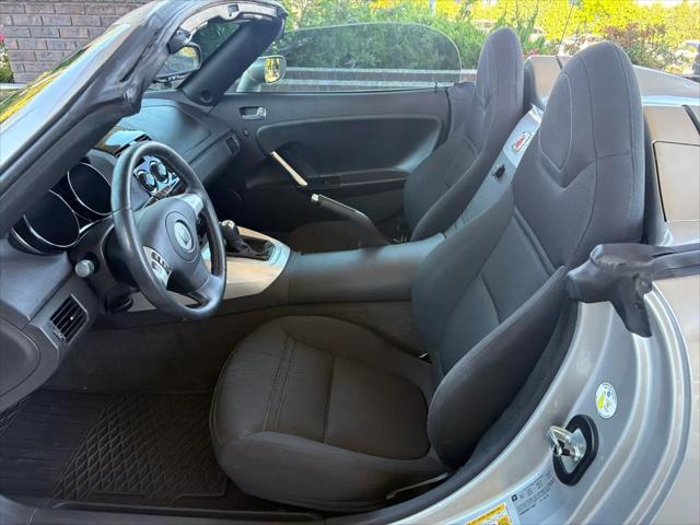 2009 Saturn Sky Base