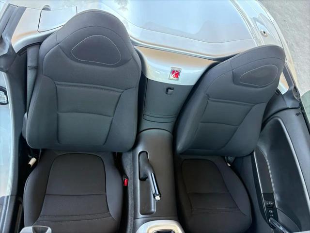 2009 Saturn Sky Base