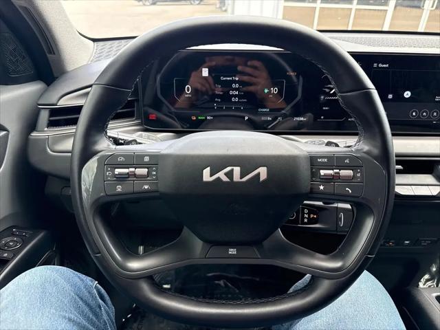 2026 Kia EV9 Light Long Range
