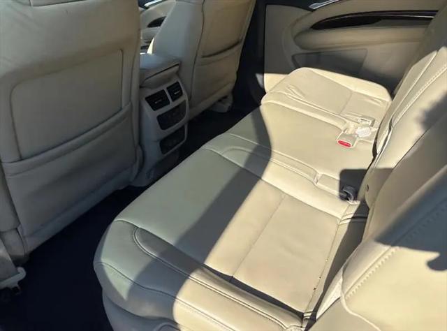 2017 Acura MDX w/Technology Package