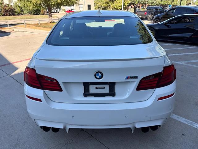 2013 BMW M5 Standard