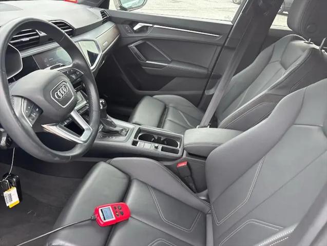 2022 Audi Q3 Premium 45 TFSI S line quattro Tiptronic
