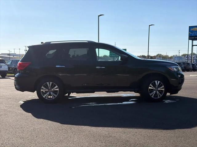 2019 Nissan Pathfinder SL
