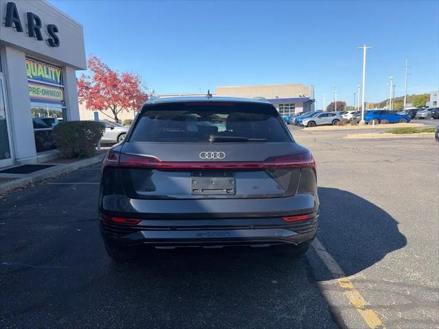 2024 Audi e-tron Premium Plus quattro