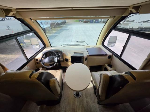 2018 Ford E-450 Stripped 27.7