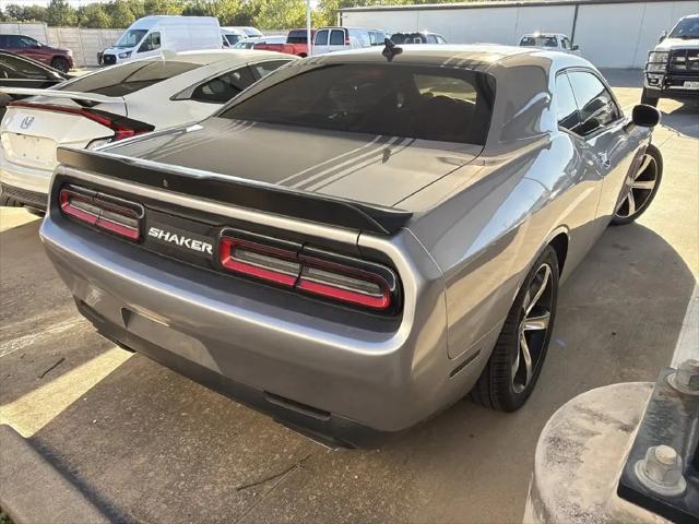 2016 Dodge Challenger R/T Shaker