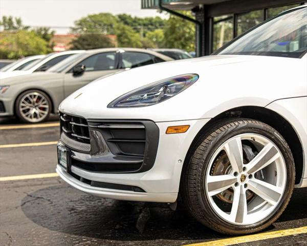 2023 Porsche Macan T