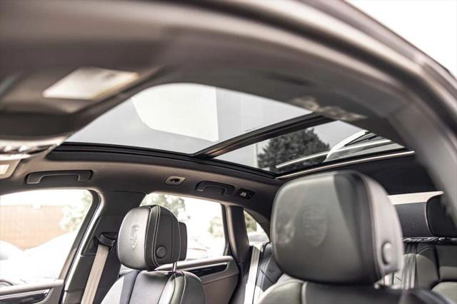 2023 Porsche Macan T