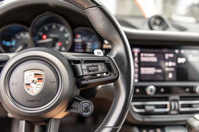 2023 Porsche Macan T