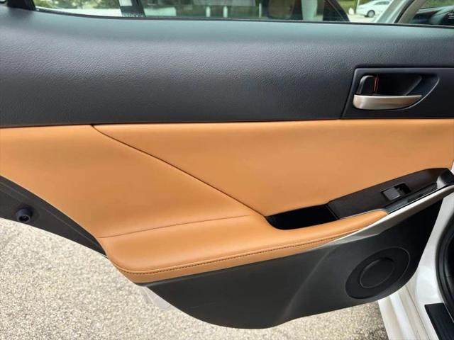 2018 Lexus IS 300 300