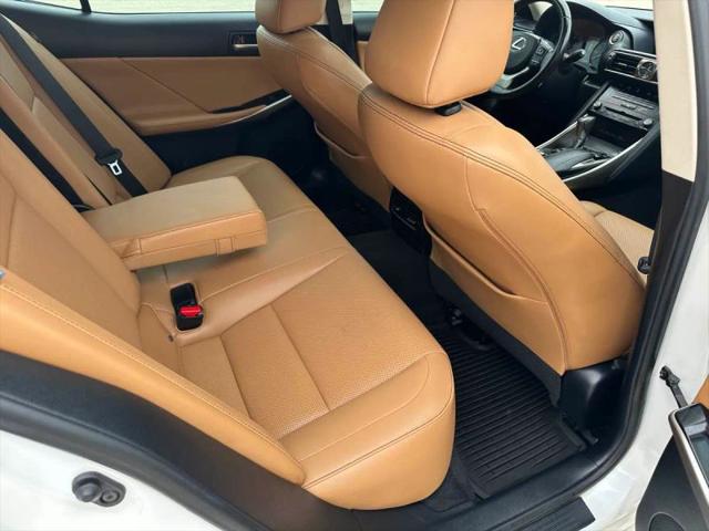 2018 Lexus IS 300 300