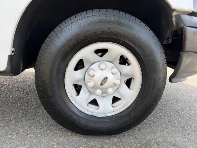 2004 Ford F-150 XL