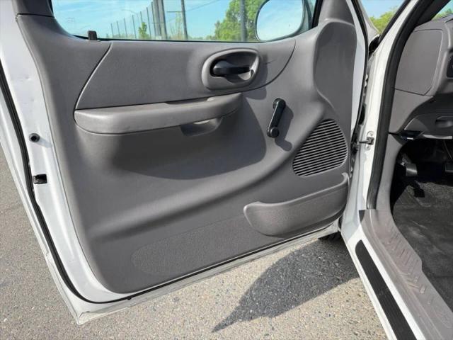 2004 Ford F-150 XL