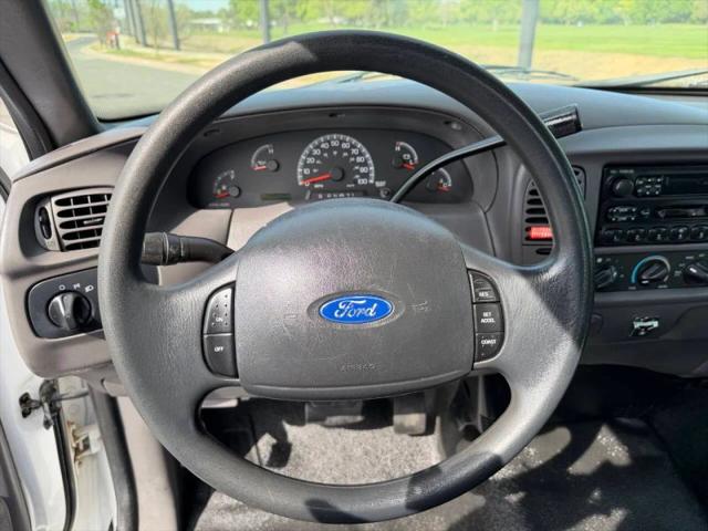 2004 Ford F-150 XL