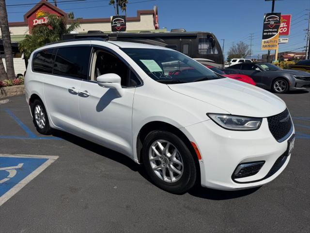 2021 Chrysler Pacifica Touring L for sale in Norco, CA
