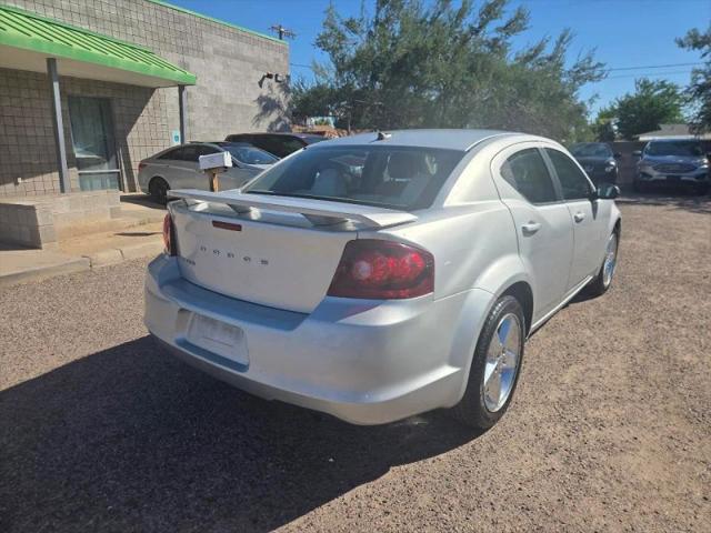 2012 Dodge Avenger SE