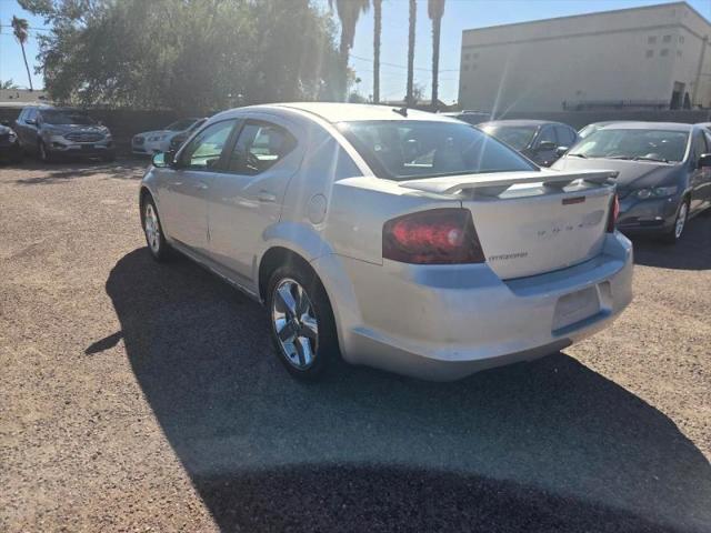 2012 Dodge Avenger SE