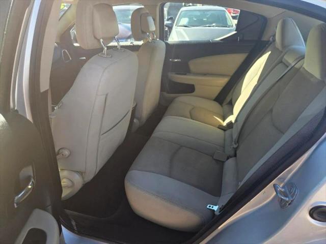 2012 Dodge Avenger SE