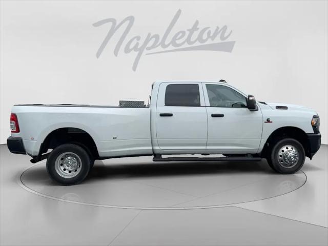 2023 Ram 3500 Tradesman Crew Cab 4x4 8 Box