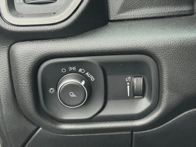 2023 Ram 3500 Tradesman Crew Cab 4x4 8 Box