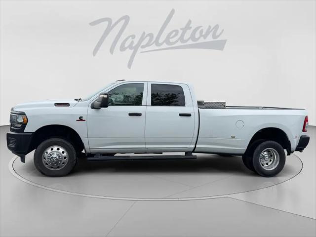 2023 Ram 3500 Tradesman Crew Cab 4x4 8 Box