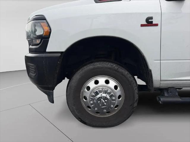 2023 Ram 3500 Tradesman Crew Cab 4x4 8 Box