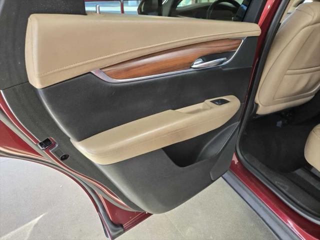 2017 Cadillac XT5 Platinum
