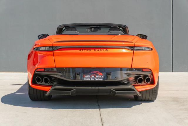 2023 Aston Martin DBS Volante