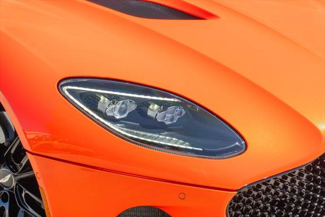 2023 Aston Martin DBS Volante