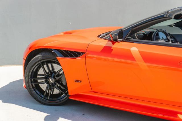 2023 Aston Martin DBS Volante