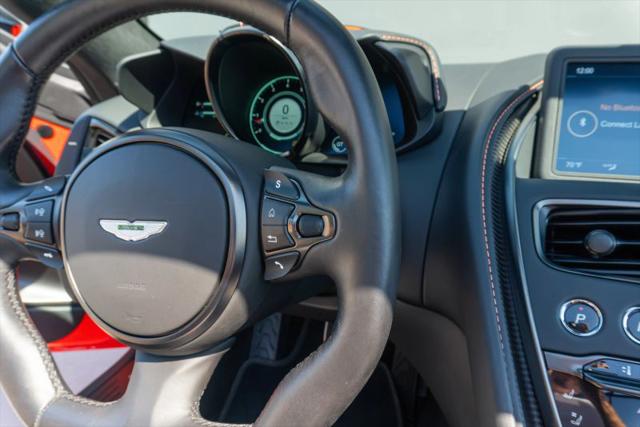 2023 Aston Martin DBS Volante