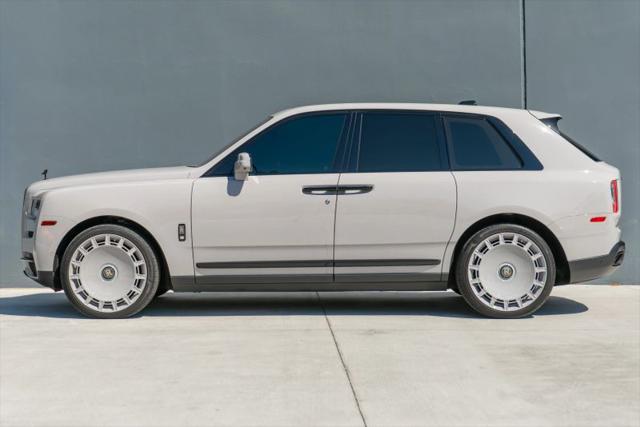 2022 Rolls-Royce Cullinan Base