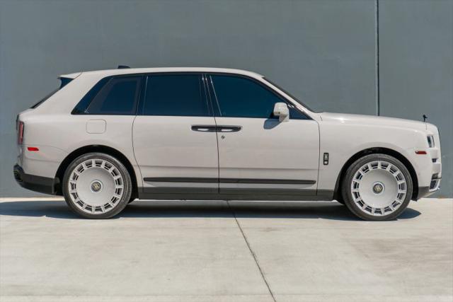 2022 Rolls-Royce Cullinan Base
